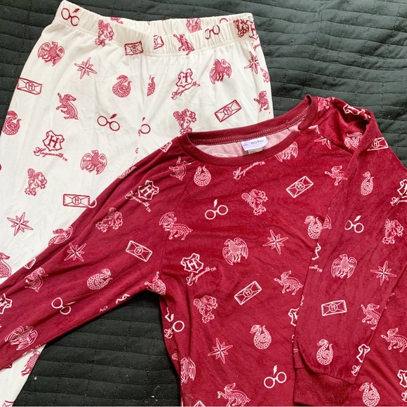 Harry Potter red and white pajama set - Picture 2 of 8